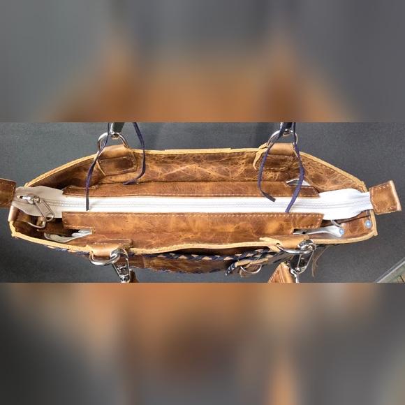 Pure Dixie Shopper Leather Handbag - Picture 7 of 10